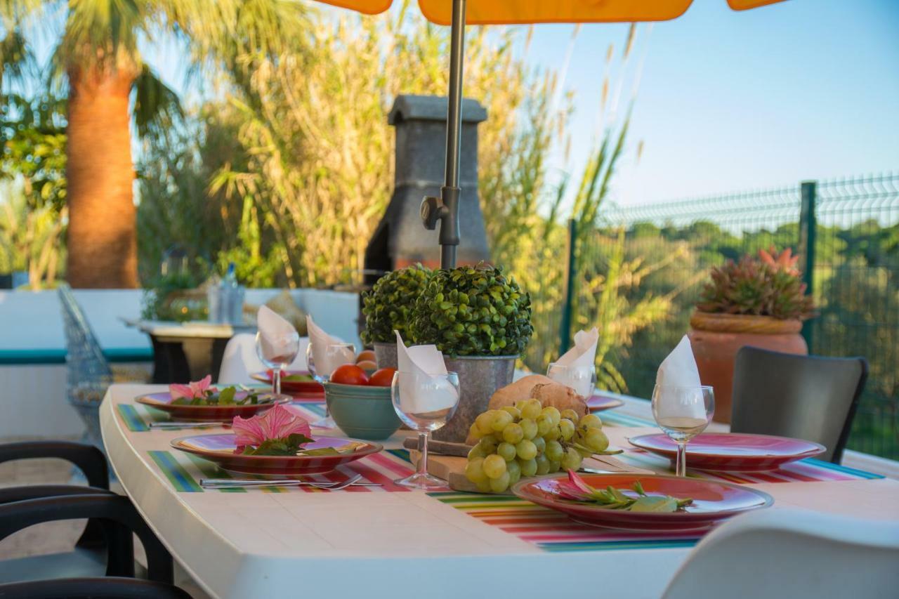 Villa Yvonne,Private Pool,Private Parking 1,7 Km From The Beatch Albufeira Luaran gambar