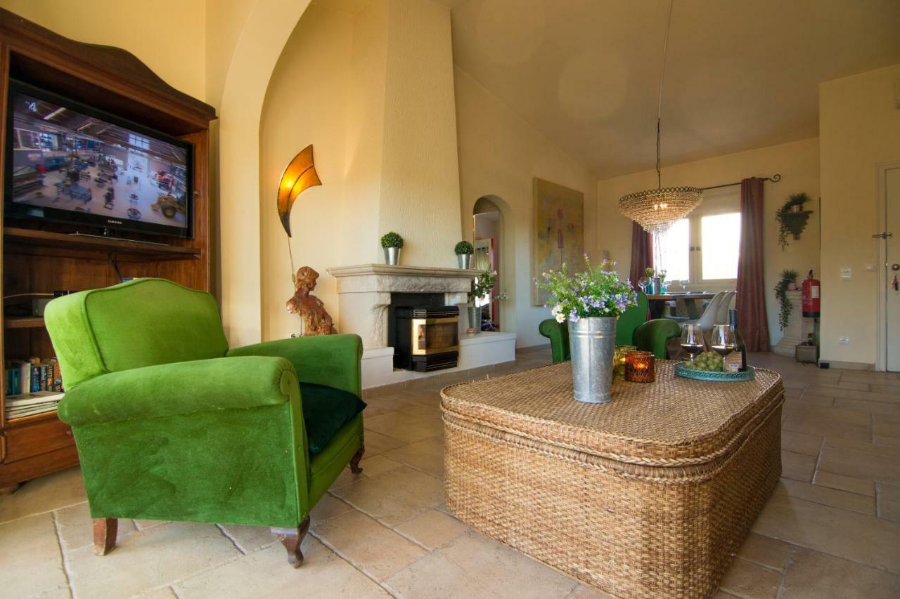 Villa Yvonne,Private Pool,Private Parking 1,7 Km From The Beatch Albufeira Luaran gambar